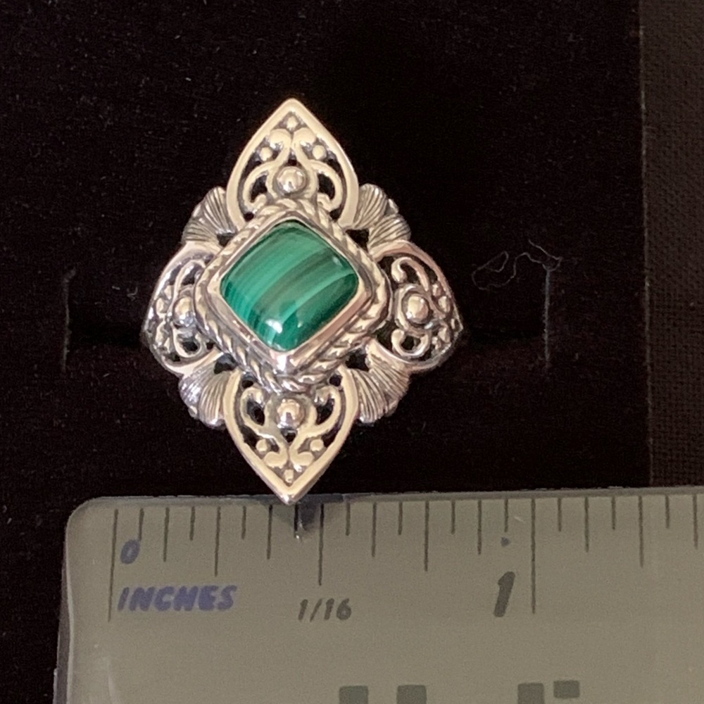 Artisan of India Sterling Silver Malachite Ring - Picture 9 of 13
